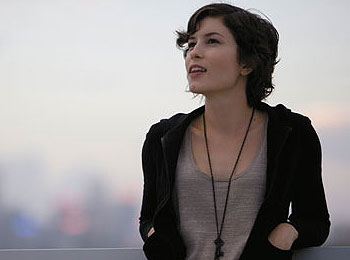 Missy Higgins photo