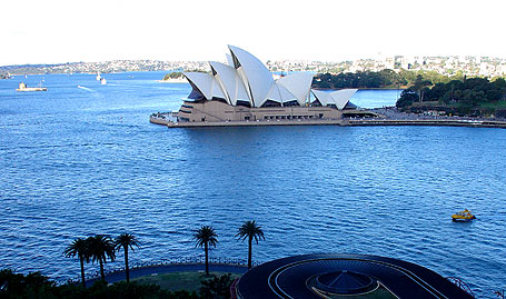 sydney opera house photo