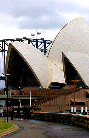 sydney opera house photo